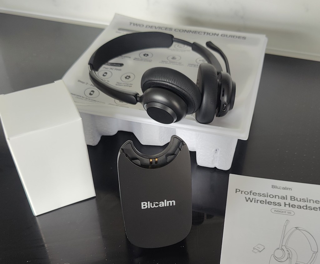 Blucalm INSIGHT 50 unboxed